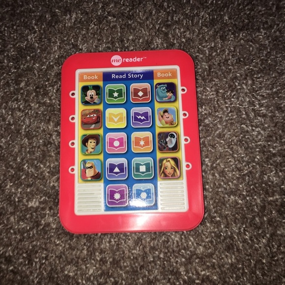 Disney Read Aloud Movie Themed Hard Cover Book Set - Picture 2 of 4